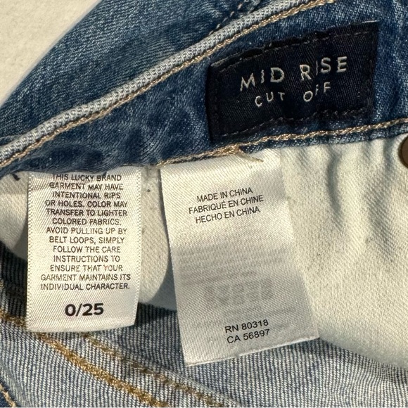 🛍️ Lucky brand boyfriend denim shorts, size 0/25 - Picture 4 of 6